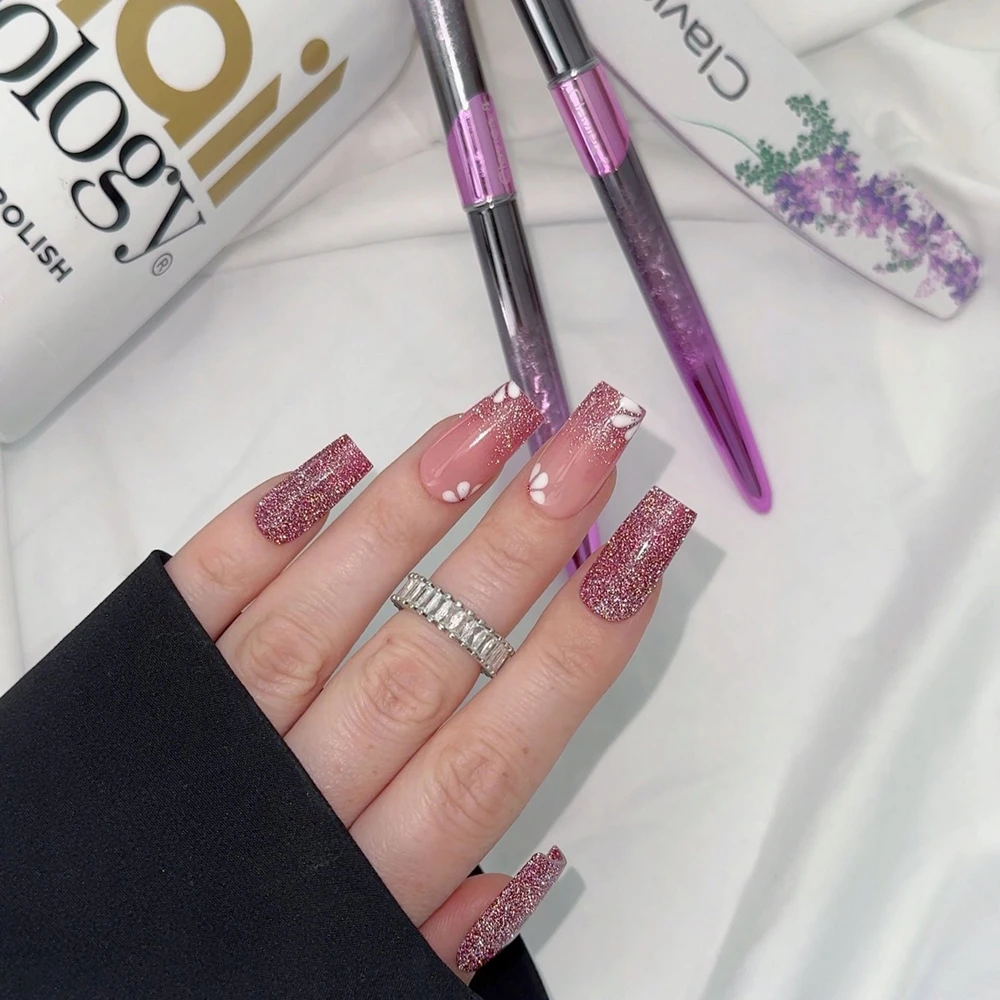 Realac Clavier Nailsology hibridinis nagų lakas su blizgučiais 126 Raudona Dress Moment 8ml