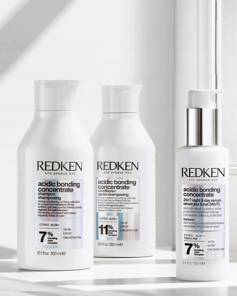 Redken Intensive dieninis ir naktinis serumas pažeistiems plaukams atstatyti Acidic Bonding Concentrate (24/7 Night & Day Serum), 100 ml