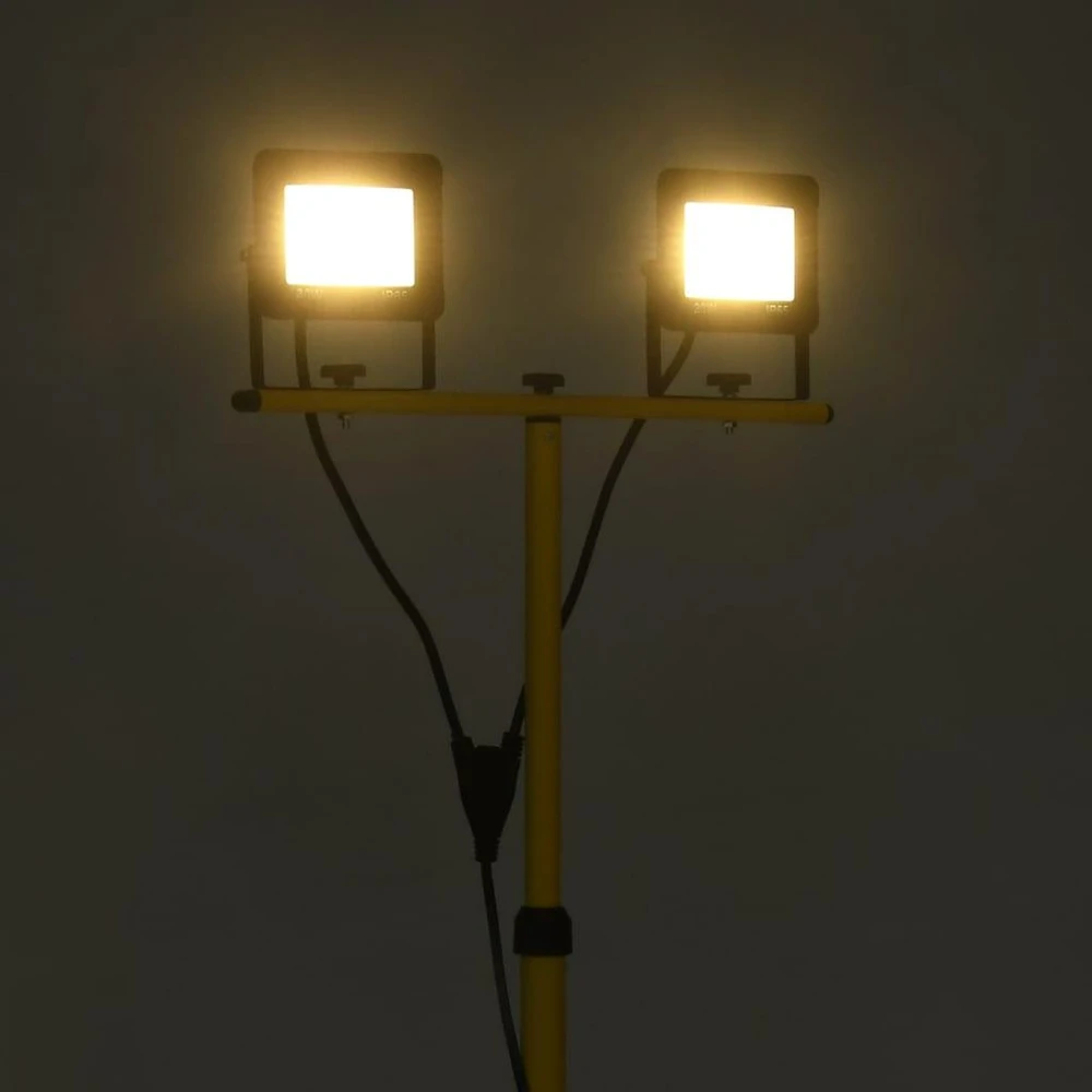 LED prožektorius su trikoju, šiltos baltos spalvos, 2x20W