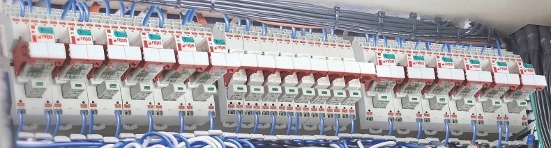 „Relpol Push-in“ sąsajos relė 2P 230VAC 8A AgNi PI84-230AC-M93G-PS-2012-01 864992