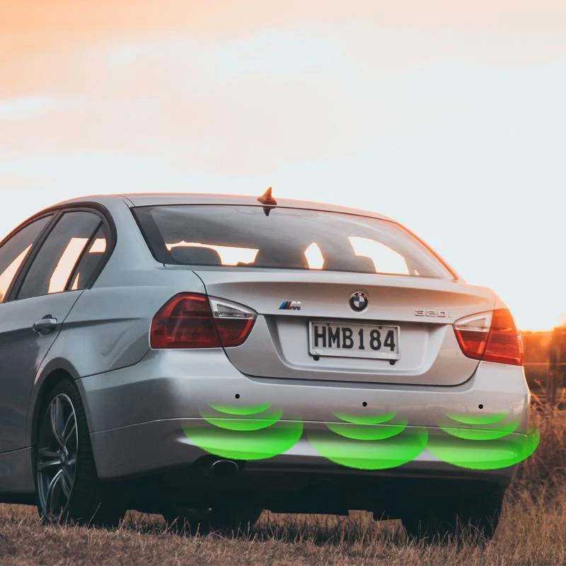 4 atbulinės eigos parkavimo jutikliai LED LCD priekyje ir gale