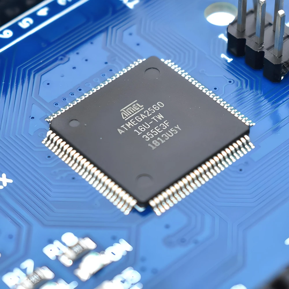 „Mega2560 r3“ modulio plokštė, suderinama su „Atmega“ ir „Arduino“