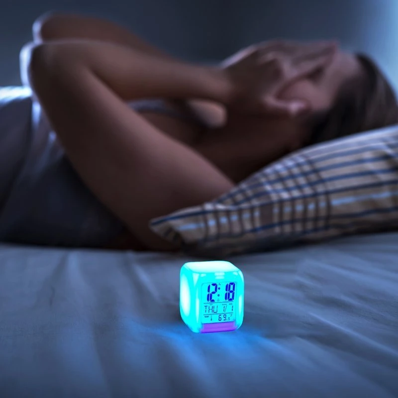 Retoo Žadintuvas Žadintuvas-laikrodis-termometras su šviečiančiu chameleonu -e002