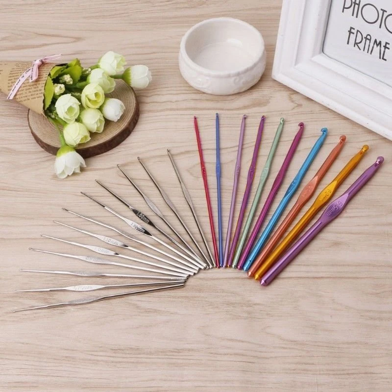 Zestaw Nėrimo vąšelių rinkinys su priedais CraftKit