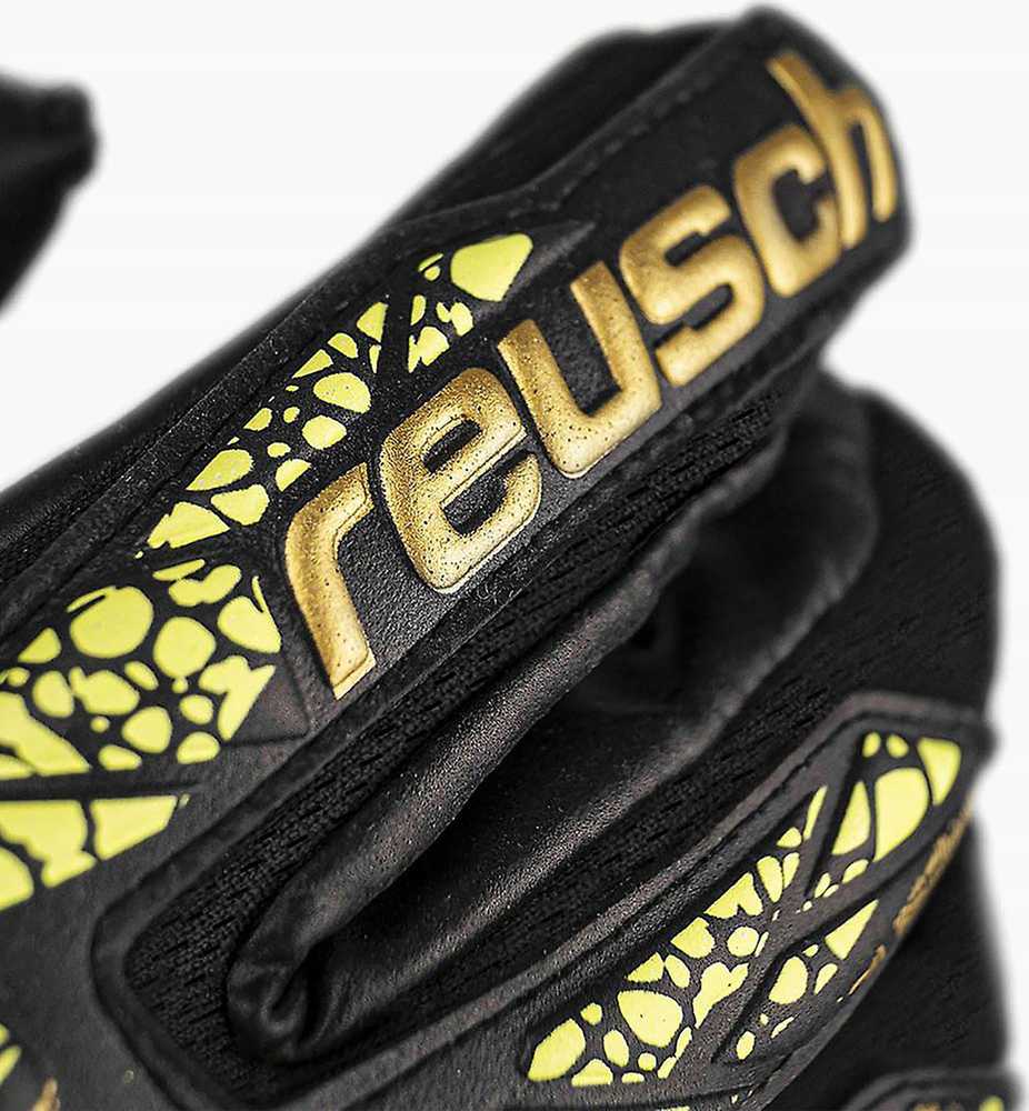 Reusch Attrakt Duo Finger Support futbolo vartininko pirštinės - Juodos