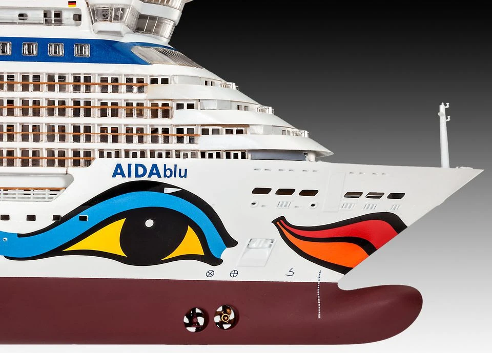Revell kruizinis laineris Aida (05230)