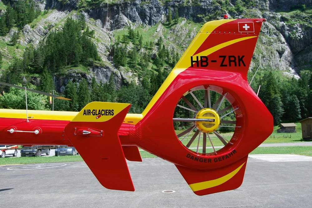 Revell plastikinis modelis Airbus Helicopters EC135 AIR-GLACIERS 1:72
