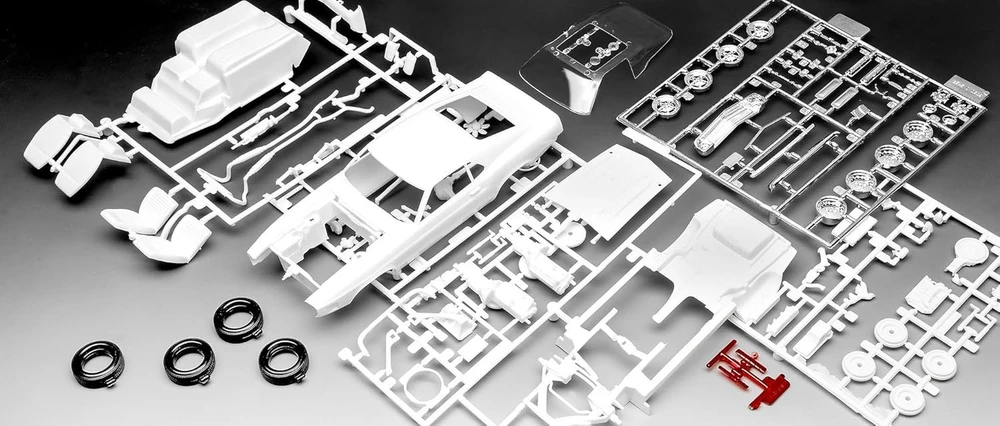 Revell Lamborghini Countach LP500S 1:24 plastikinis surinkimo rinkinys