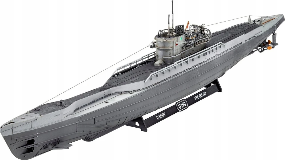 Revell – Vokietijos povandeninis laivas Type IX C/40 (U190), 1/144, 05167