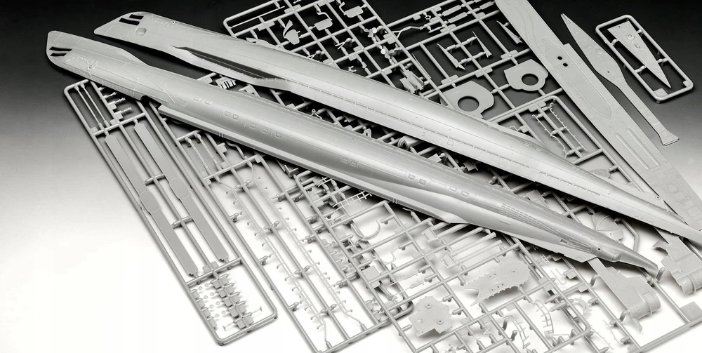 Revell – Vokietijos povandeninis laivas Type IX C/40 (U190), 1/144, 05167