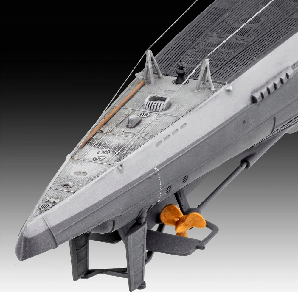 Revell – Vokietijos povandeninis laivas Type IX C/40 (U190), 1/144, 05167