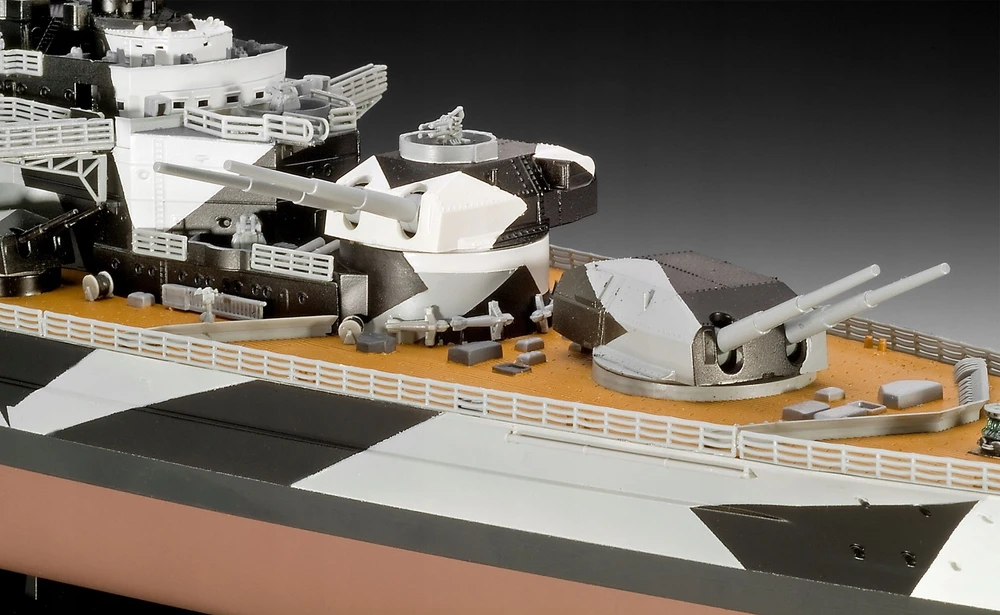 Revell Tirpitz vokiečių mūšio laivas 1/350 plastikinis modelis