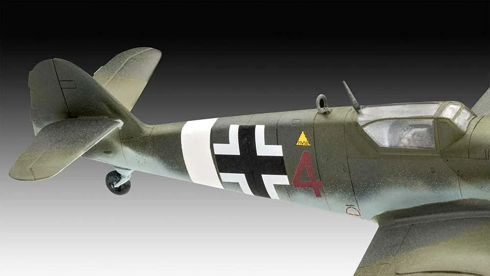 Revell Revell modelio rinkinys Bf109G-10 Spitfire Mk.v
