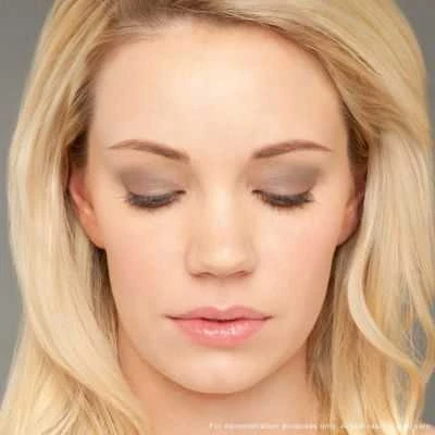 Revlon PhotoReady akių šešėlių paletė 505 Impressionist 2,8 g