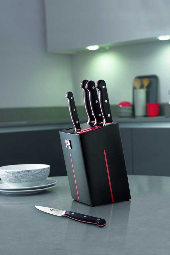 Richardson Sheffield VELOCITY - 5 pc peilis block with sharpener - juodas