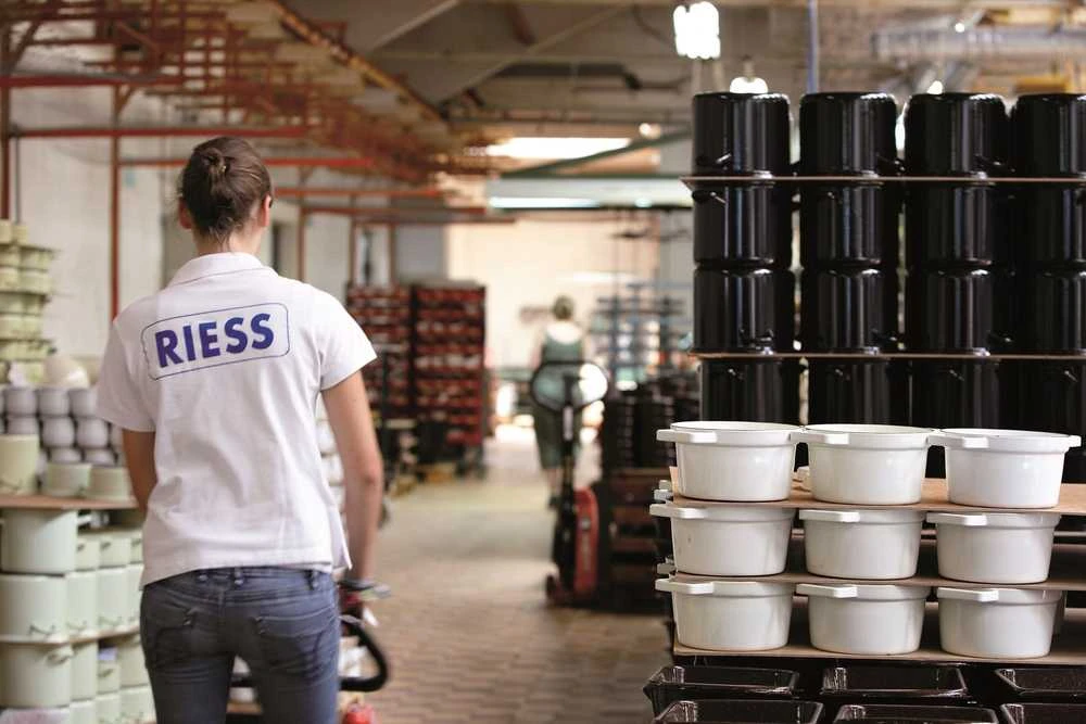 Riess RIESS - Puodelis su snapeliu 0,75l GMUNDNER Streublumen