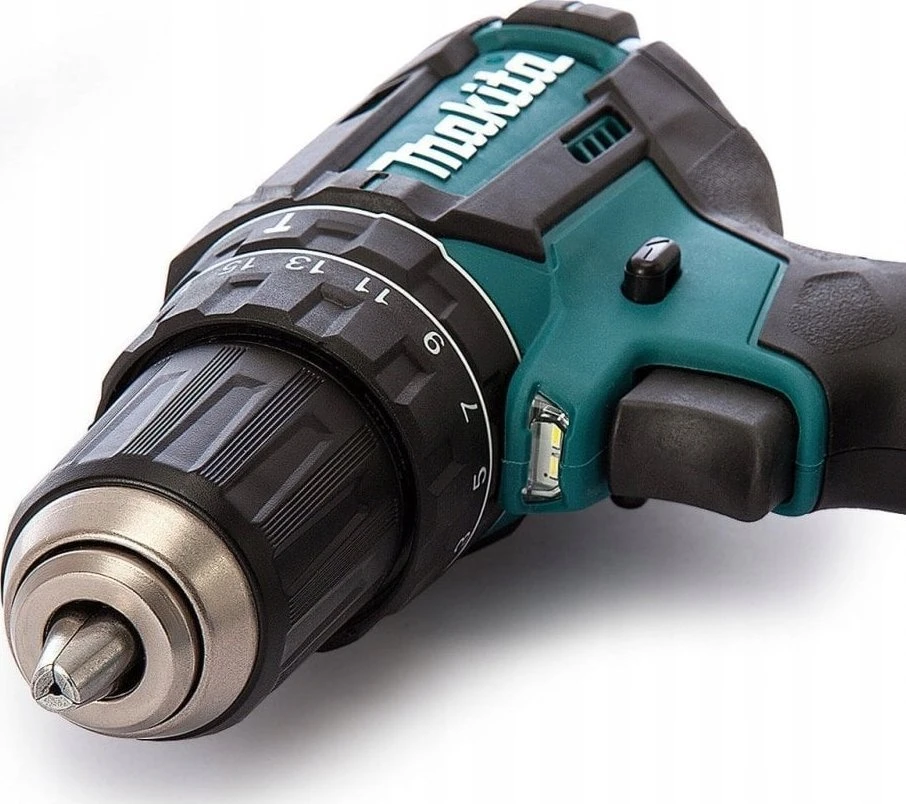 MAKITA KOMPLEKTAS COMBO 18V DLX2359TJ1 (DHP484, DTW300) 3×5,0Ah