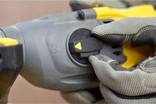 Įrankių rinkinys Stanley SFMCK216MDS-QW (SFMCD715 + SFMCH900)