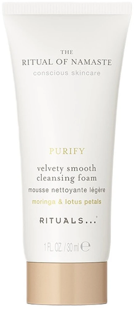 „Rituals Namaste Velvety Smooth“ valomosios putos, 30 ml