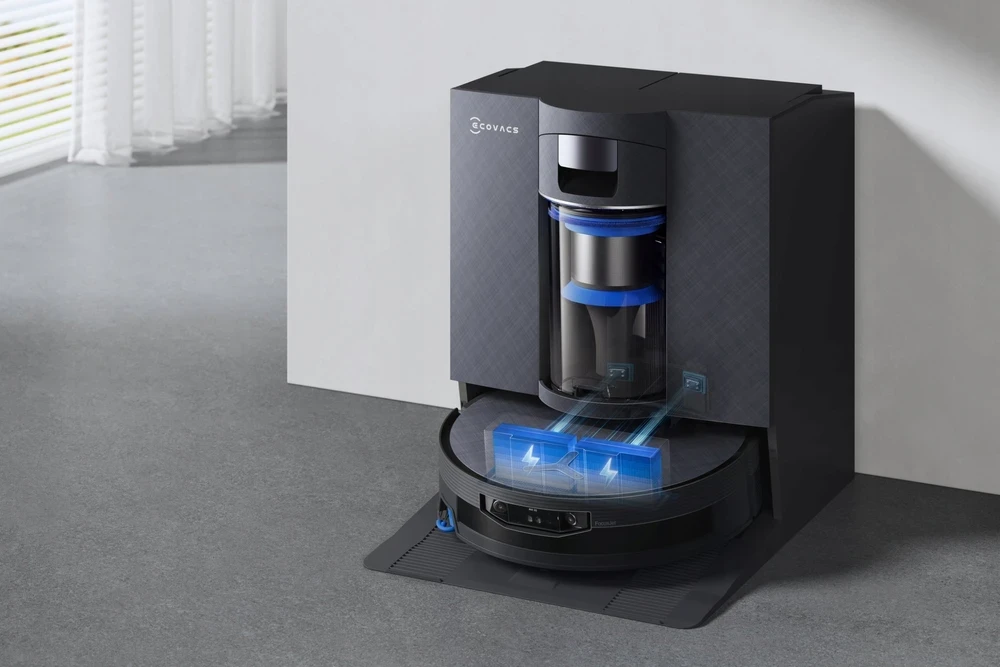 Dulkių siurblys-robotas ECOVACS DEEBOT X12 OmniCyclone, Juodas