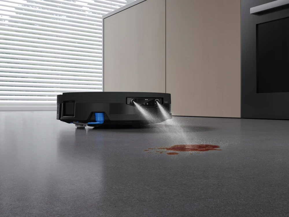 Dulkių siurblys-robotas ECOVACS DEEBOT X12 OmniCyclone, Juodas