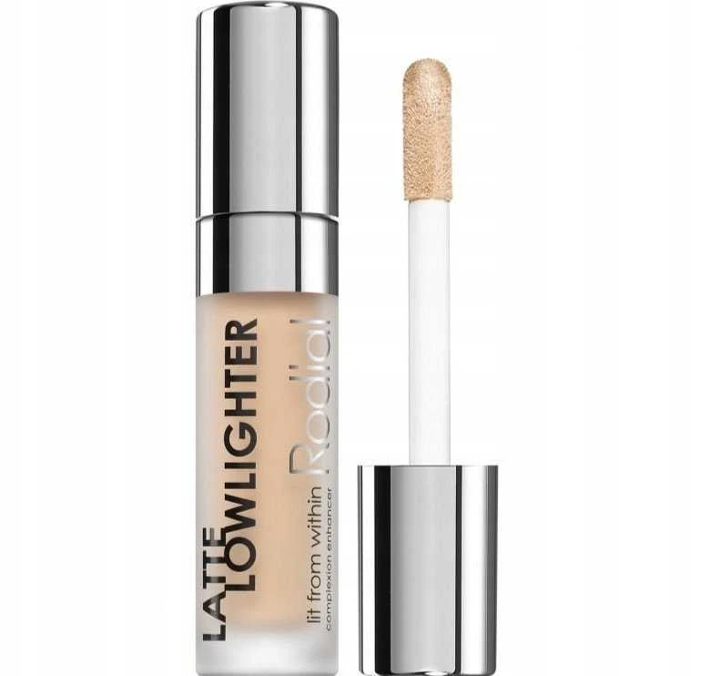 Rodial Lowlighter šviesinamasis skystas šviestuvas „Latte“ veidui, 5,5 ml