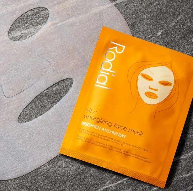 Rodial Vit C Cellulose Sheet Mask energizuojanti, šviesinanti ir atkurianti lakštinė veido kaukė, 20 ml