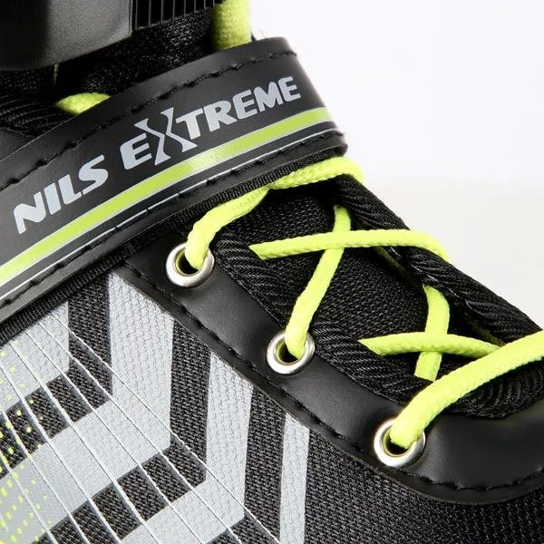 Nils Extreme NH18192 4 viename riedučiai / ledo ritulio pačiūžos