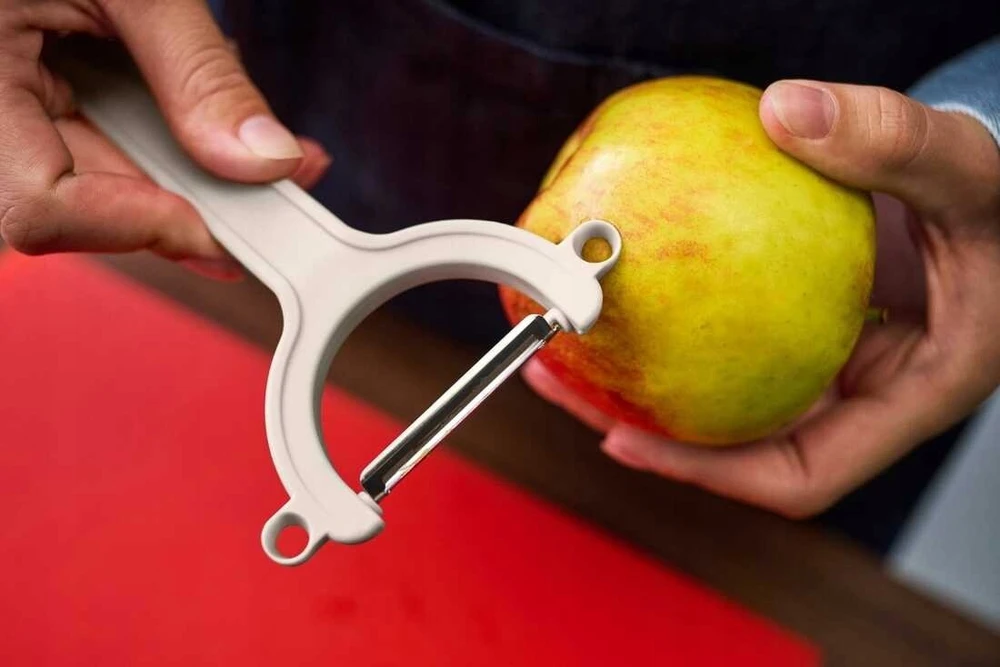Rosti Mepal Mepal Chef It Daržovių skustukas Y-Peeler plieno 17 cm Chalk 102331031500