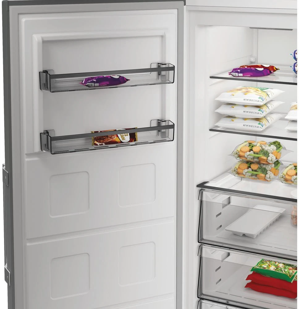 Sidabrinės spalvos šaldiklis Whirlpool WHMFF 6312 XP4
