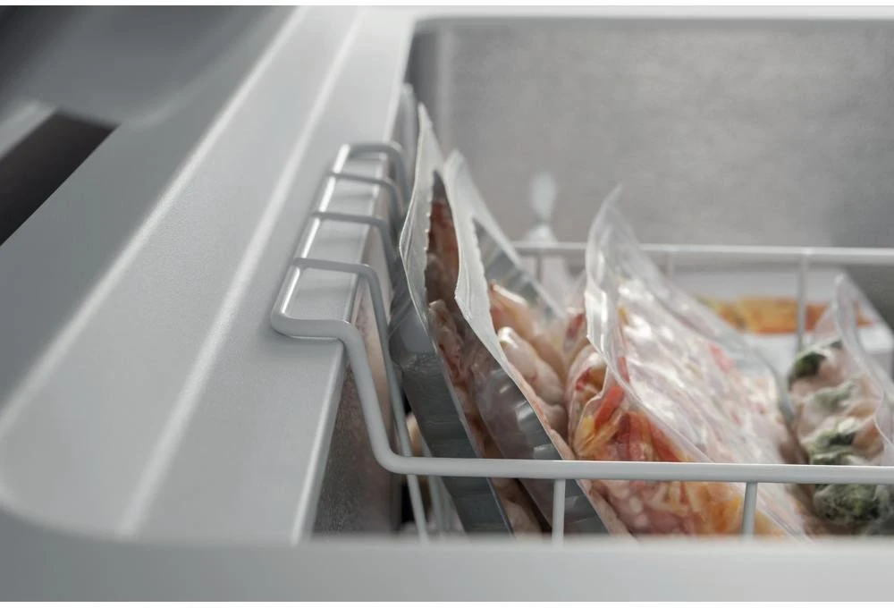 Laisvai pastatoma šaldymo dėžė Whirlpool lWHM39112, spalva: balta