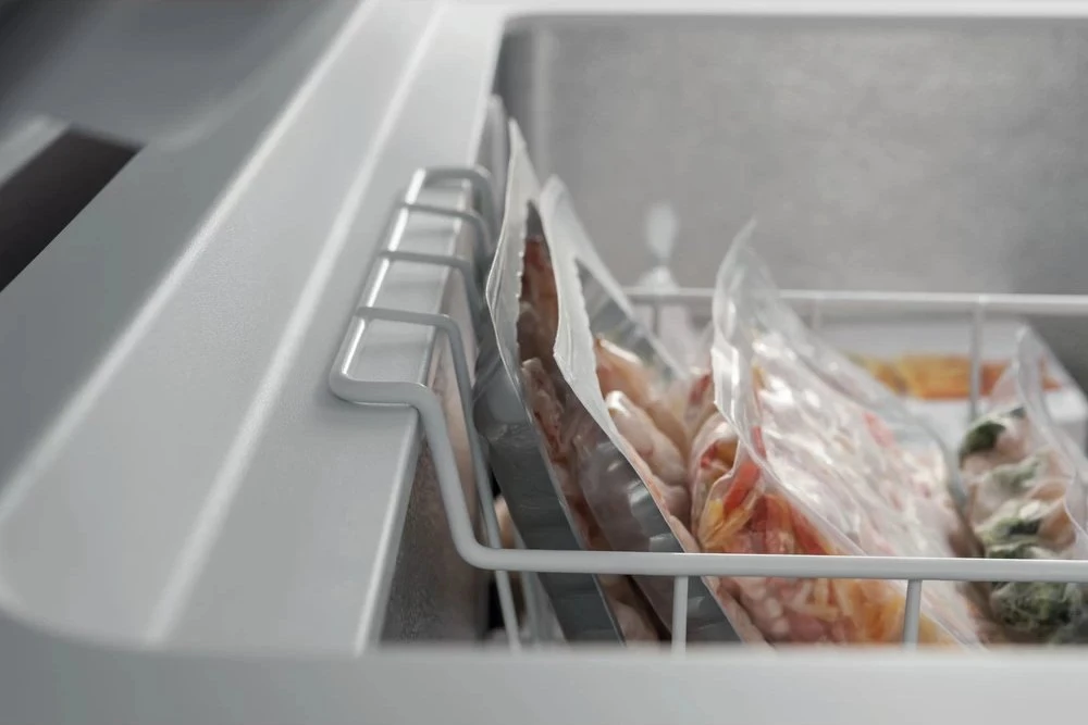 Bin šaldiklis WHIRLPOOL WHS2122 2