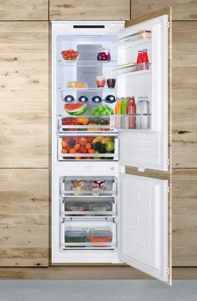 Amica BK3055.6 NFM(E) įmontuojamas šaldytuvas su „Total No Frost“ technologija, baltas, 244 l
