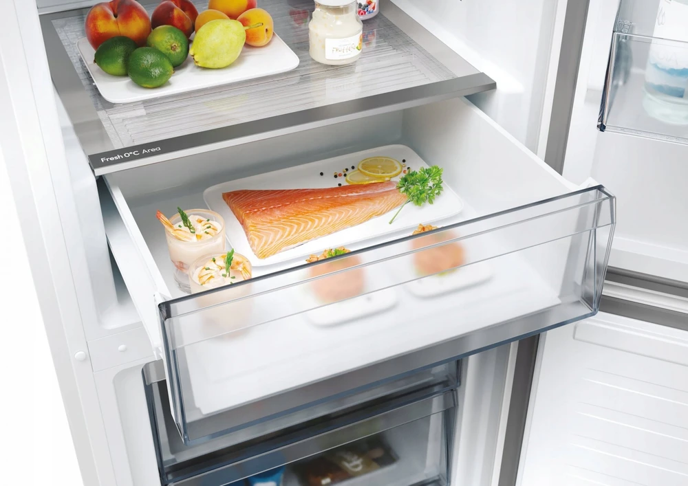 Pastatomas šaldytuvas Candy Fresco 300 | CNCQ2T618EW, baltos spalvos