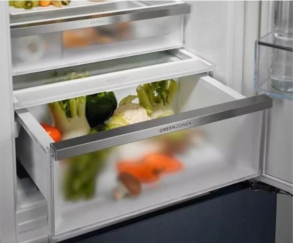 Šaldytuvas Electrolux ENC8MC19S