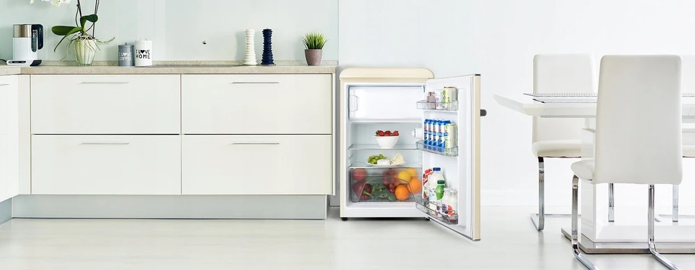 ETA | Šaldytuvas | ETA253590040E Storio retro | Energy efficiency class E | Free standing | Larder | Height 90 cm | Šaldytuvas net capacity 92 L | Šaldiklis net capacity 18 L | 38 dB | rusvai gelsvas