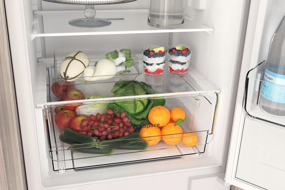 Šaldytuvas Indesit INC18 T112 baltas built-in fridge-šaldiklis
