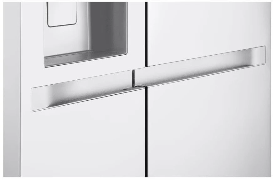 LG Šaldytuvas | GSLC40SWPE | Energy efficiency class E | Free standing | Side by side | Height 179 cm | Šaldytuvas net capacity 417 L | Šaldiklis net capacity 221 L | Ekranas | 36 dB | Baltas