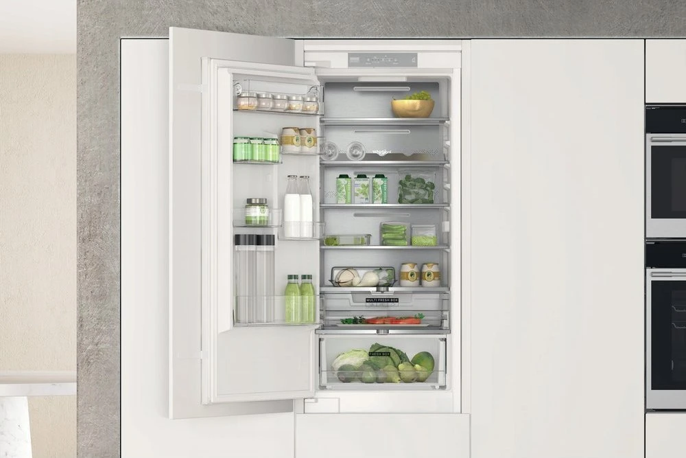 Whirlpool šaldytuvas-šaldiklis Montuojama whc18t322
