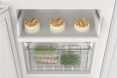 Whirlpool šaldytuvas-šaldiklis Montuojama whc18t322