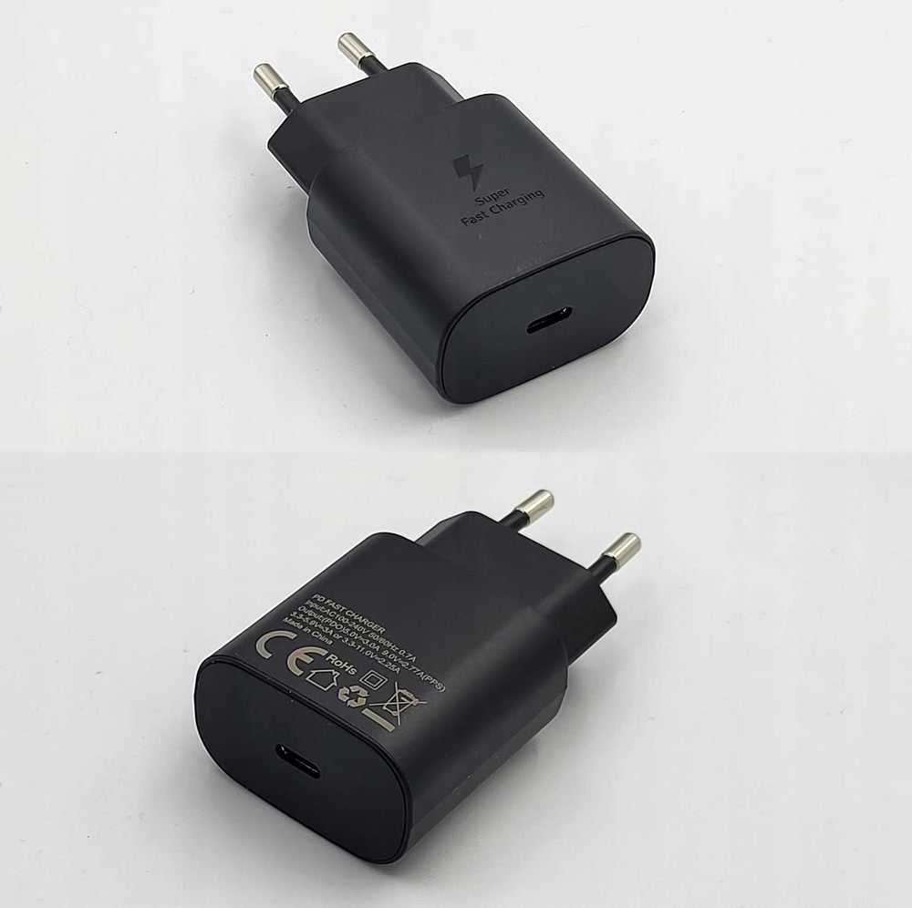 EP-TA800EBE + EP-DG980BBE Samsung 25W kelioninis įkroviklis + USB-C/USB-C duomenų kabelis Juodas (OOB masinis)