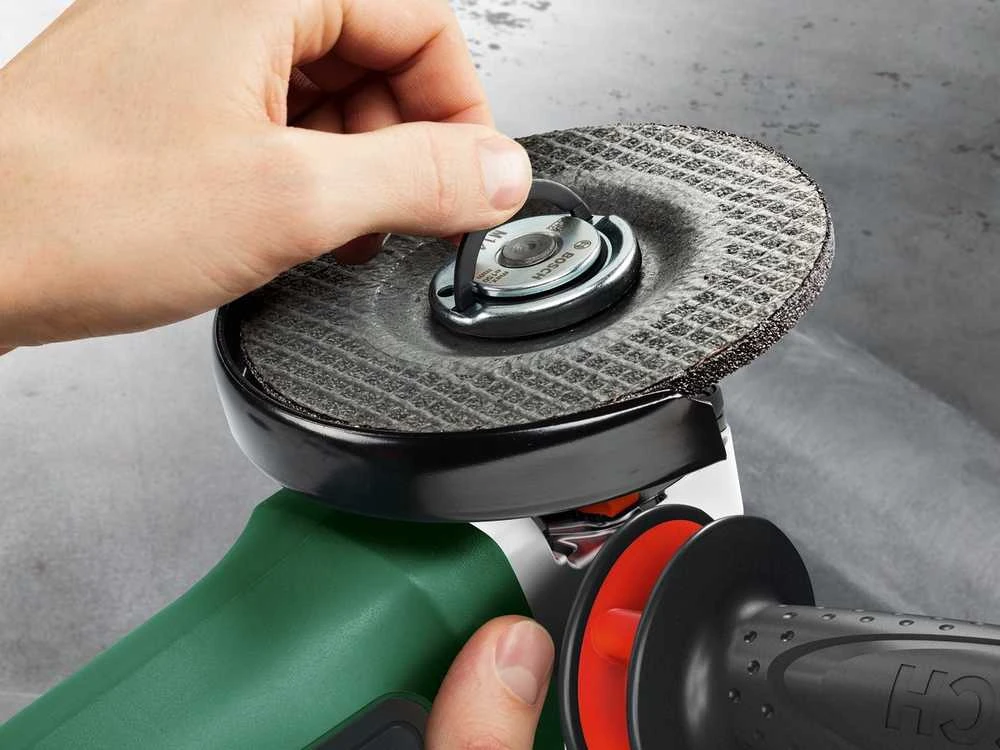 Bosch Akumuliatorinis kampinis šlifuoklis AdvancedGrind 18V-80 125mm be akumuliatoriaus ir kroviklio