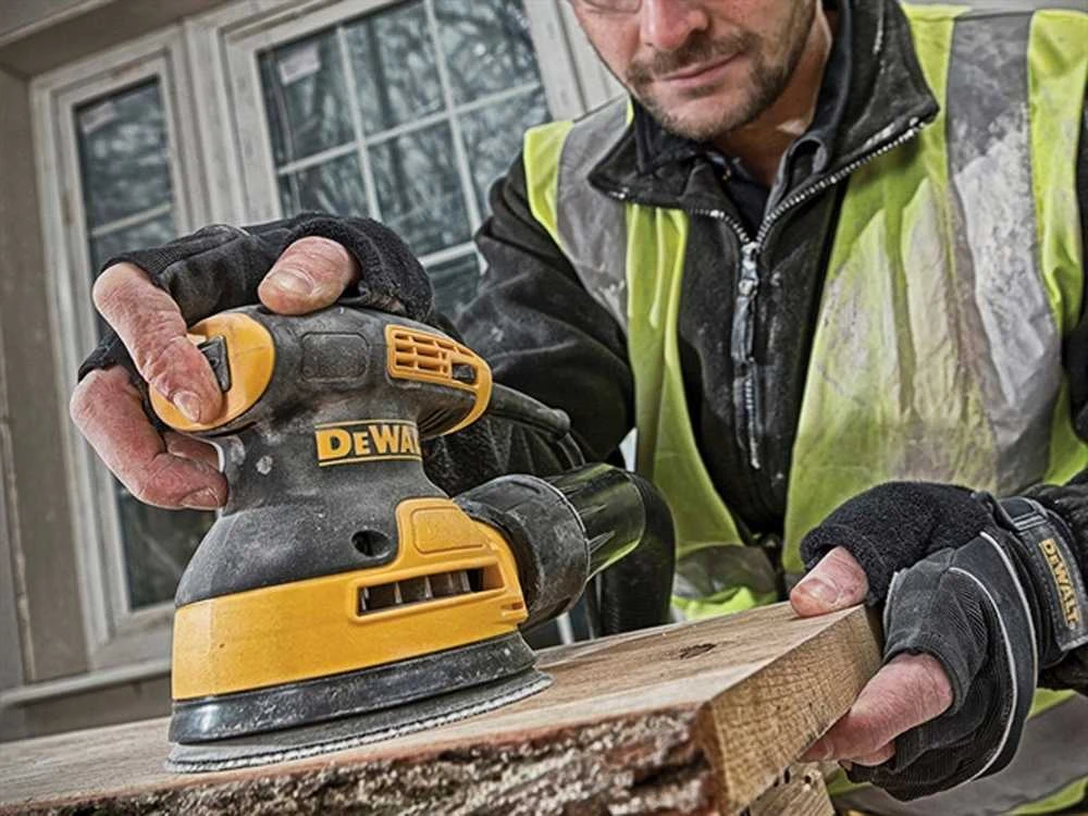 DEWALT ekscentrinis šlifuoklis DWE6423 280W