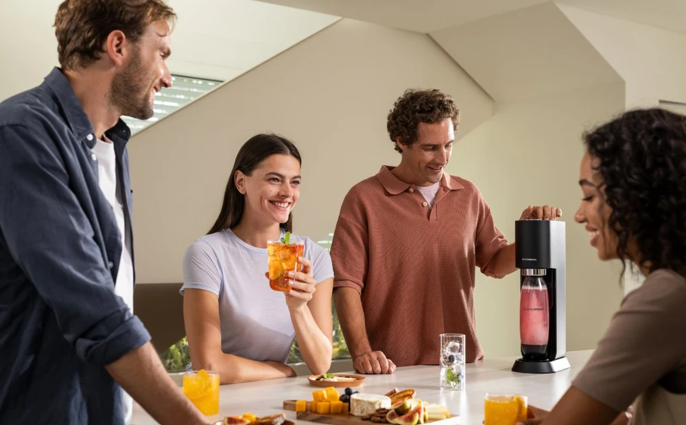 Gazuotų gėrimų gaminimo aparatas SodaStream Mix, juodas