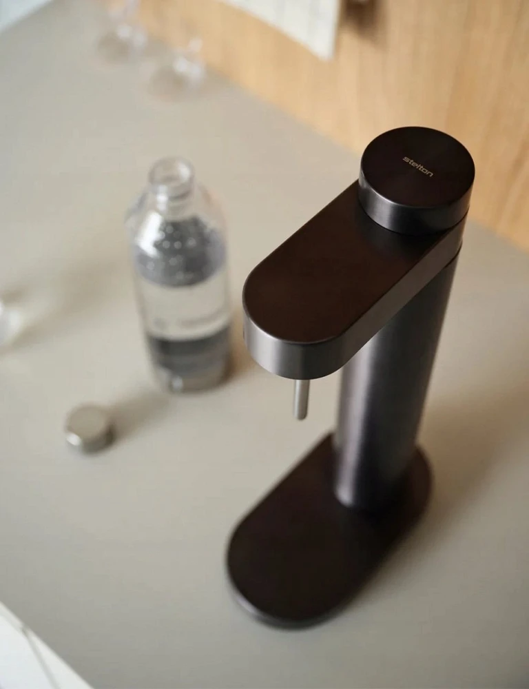 Stelton Brus karbonatorius, juodos spalvos metalinis