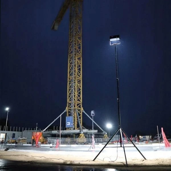 Scangrip Lempa didelėms darbo vietoms apšviesti 80000 lm SITE LIGHT 80 03.5269 nešiojimo dėkle 49.0390