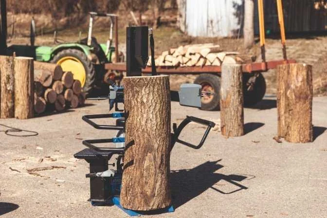 Scheppach Compact 10T 400V medienos skaldymo mašina