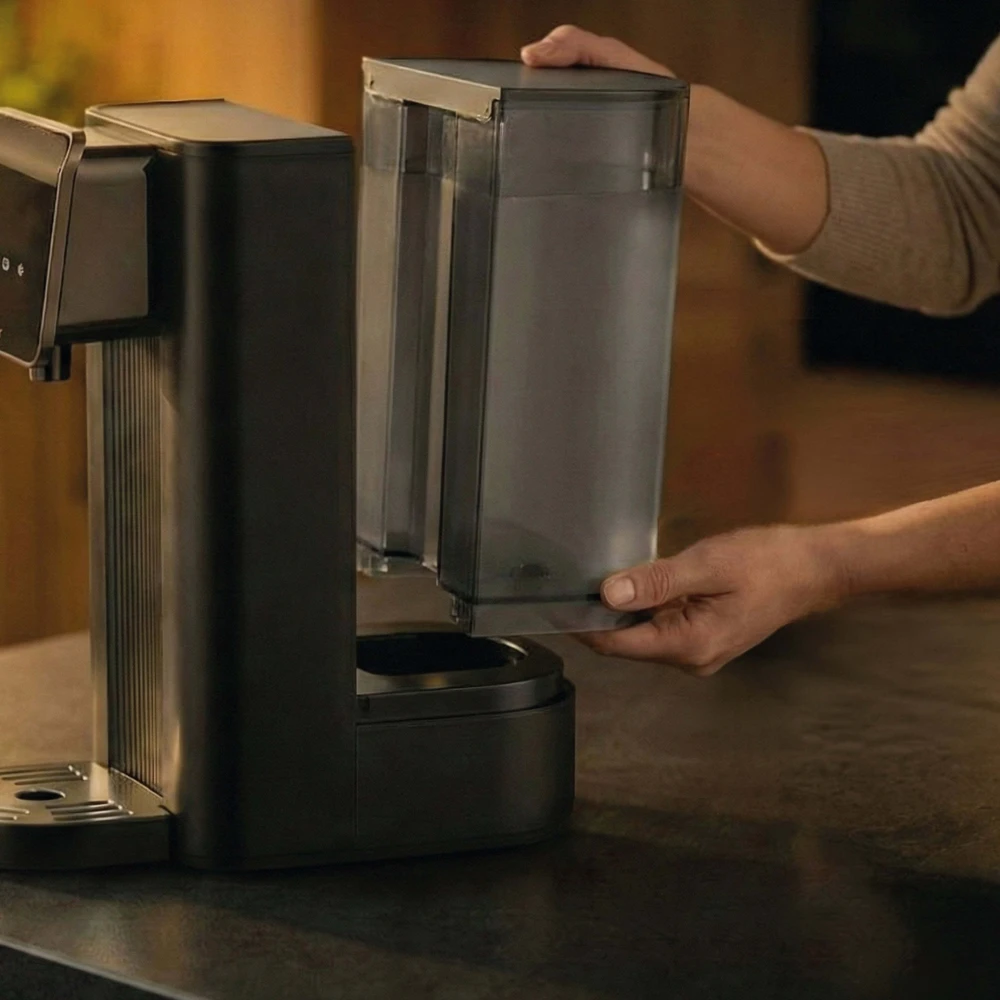 Seeger Karšto vandens dozatorius Hot Vanduo Dispenser 2,5 l SGR1150BK Juodas