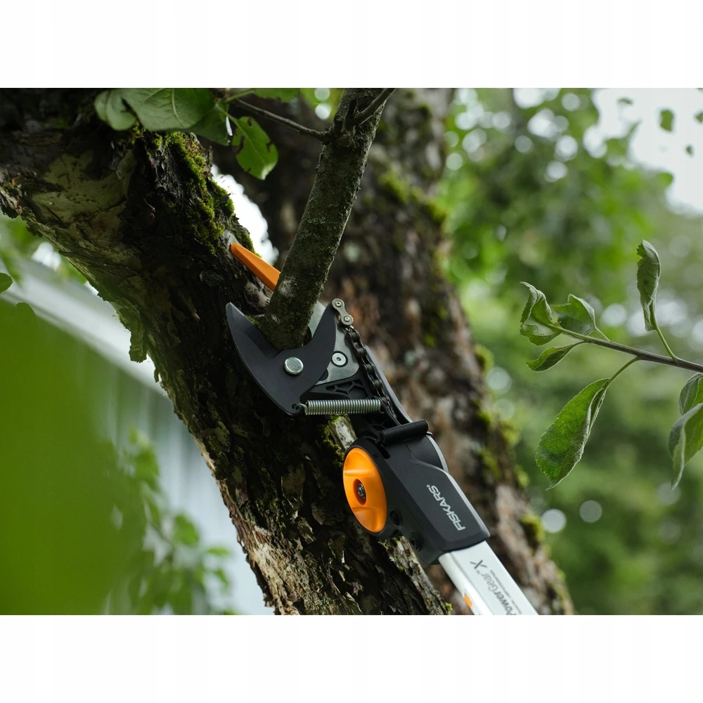 FISKARS X-SERIES DUALACTION ŽIRAFA UPX96 UNIVERSALUS SODO SEKATORIUS SU KOTU