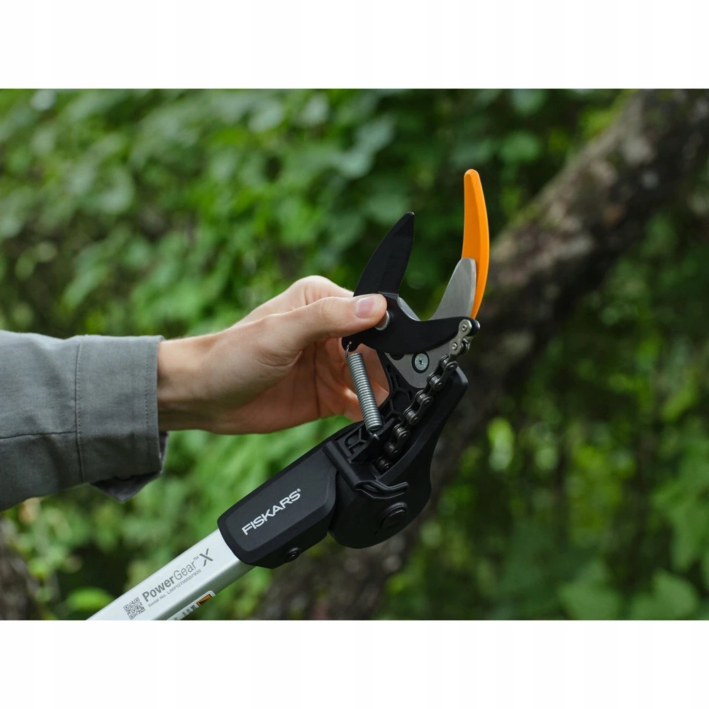 FISKARS X-SERIES DUALACTION ŽIRAFA UPX96 UNIVERSALUS SODO SEKATORIUS SU KOTU
